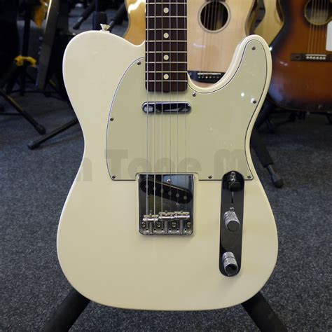 fender telecaster mexican 60s reissue.